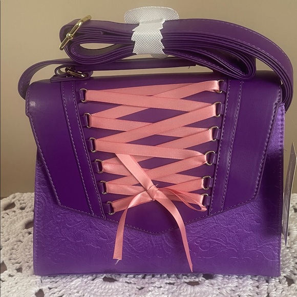 Disneyland Resort Handbags - Disney Universal Studios Rapunzel Crossbody Bag NEW